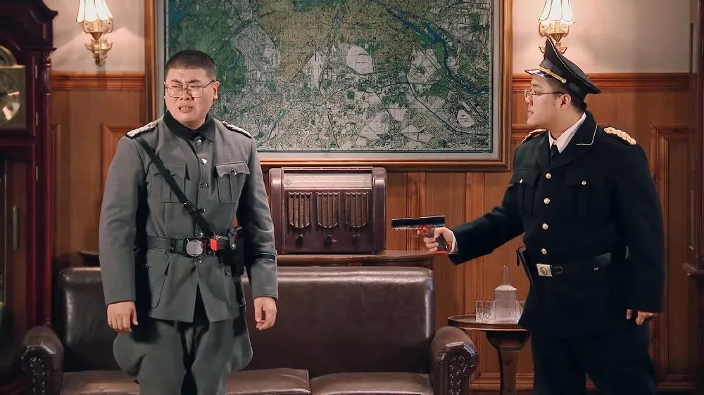 我们现在看喜剧，为什么越来越多争吵？休闲区蓝鸢梦想 - Www.slyday.coM