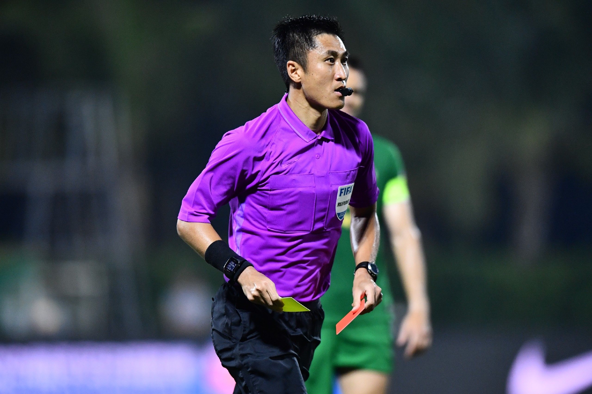 马宁在中超赛场执法.