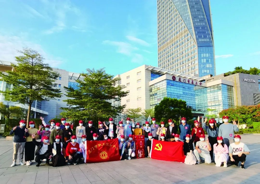 啥情况？这批新人秀恩爱与众不同！休闲区蓝鸢梦想 - Www.slyday.coM