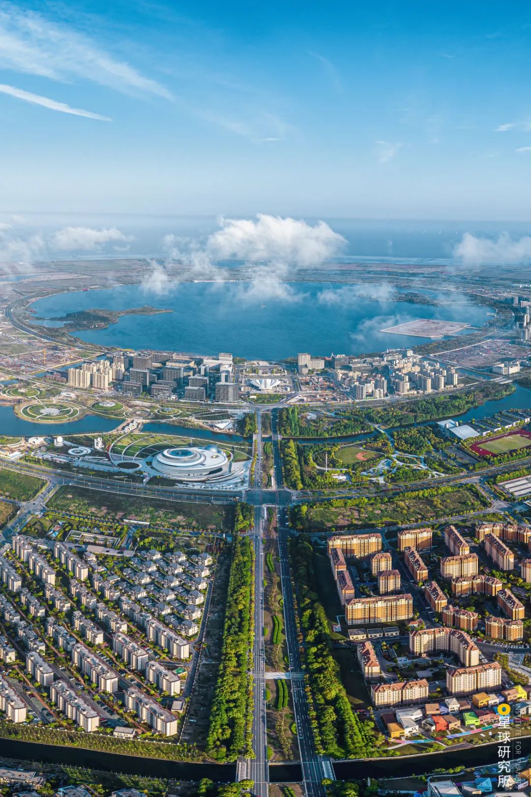 上海，为什么要有临港？