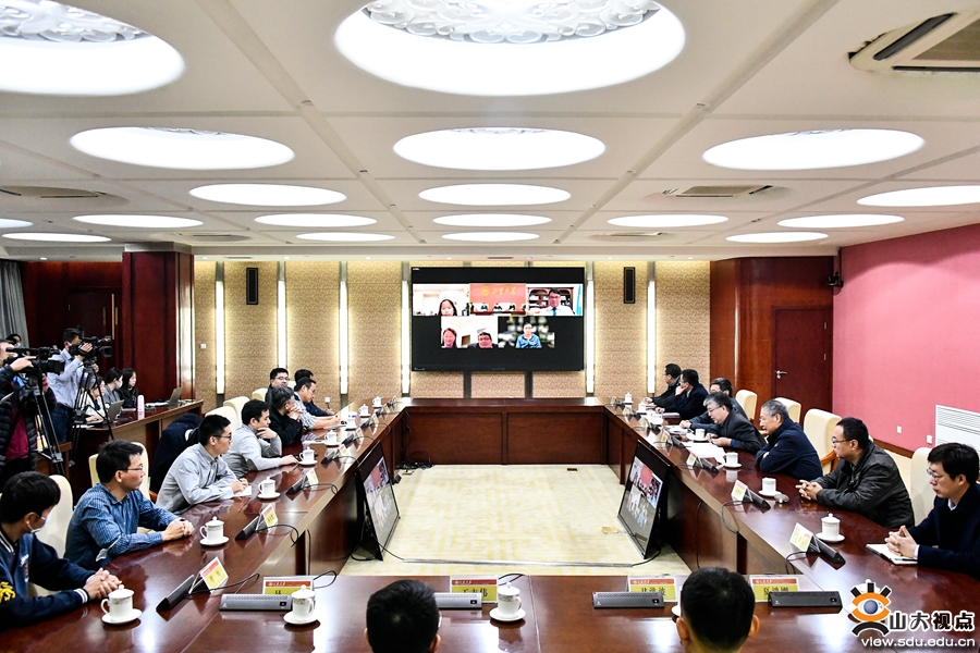 张益唐夫人：他钻研数学钻得有点“神经”了，我让他炒菜分散注意力