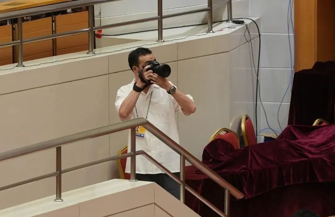 我们是记者！休闲区蓝鸢梦想 - Www.slyday.coM