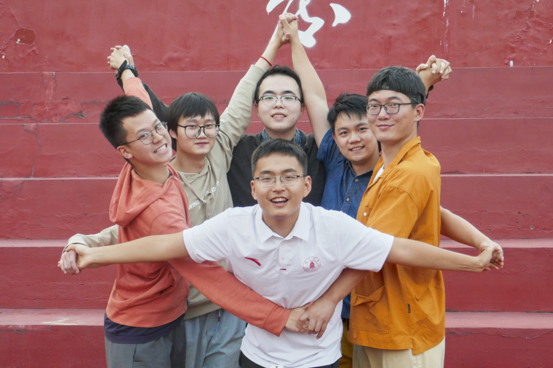 听零零后说休闲区蓝鸢梦想 - Www.slyday.coM