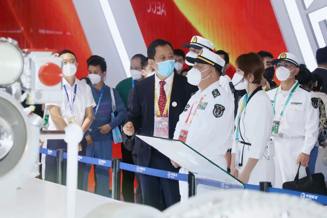 第十四届中国航展正式开幕,中国航发展台令人瞩目