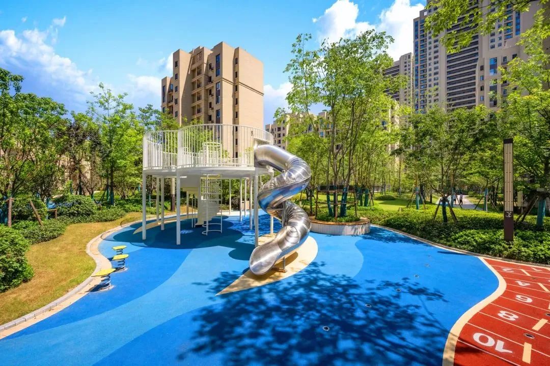 在六堰拍到的！要办这件事的抓紧！休闲区蓝鸢梦想 - Www.slyday.coM