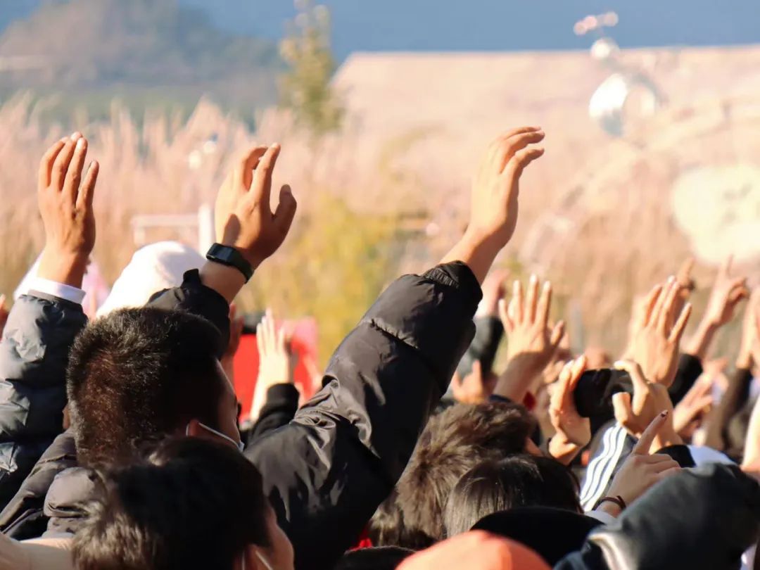 难说再见！2022雪山音乐节落幕休闲区蓝鸢梦想 - Www.slyday.coM