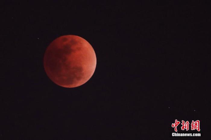 引人注目的“红月亮”，是如何形成的？休闲区蓝鸢梦想 - Www.slyday.coM