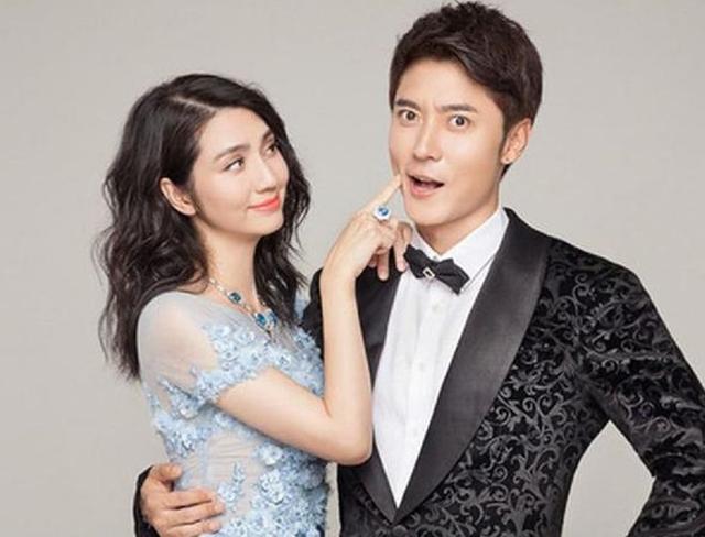 洪欣一家三口出游张丹峰搂着老婆心情好8岁彤彤越长越像爸爸