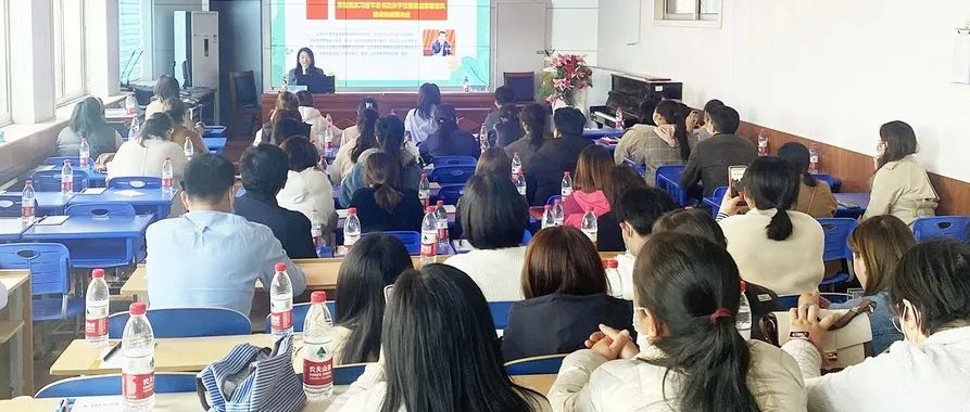 家长会成了“妈妈会”,爸爸们该反思了……|家长会|父母|家庭教育_新浪新闻