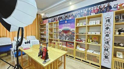 备战“双 11”直播间播到凌晨4点休闲区蓝鸢梦想 - Www.slyday.coM