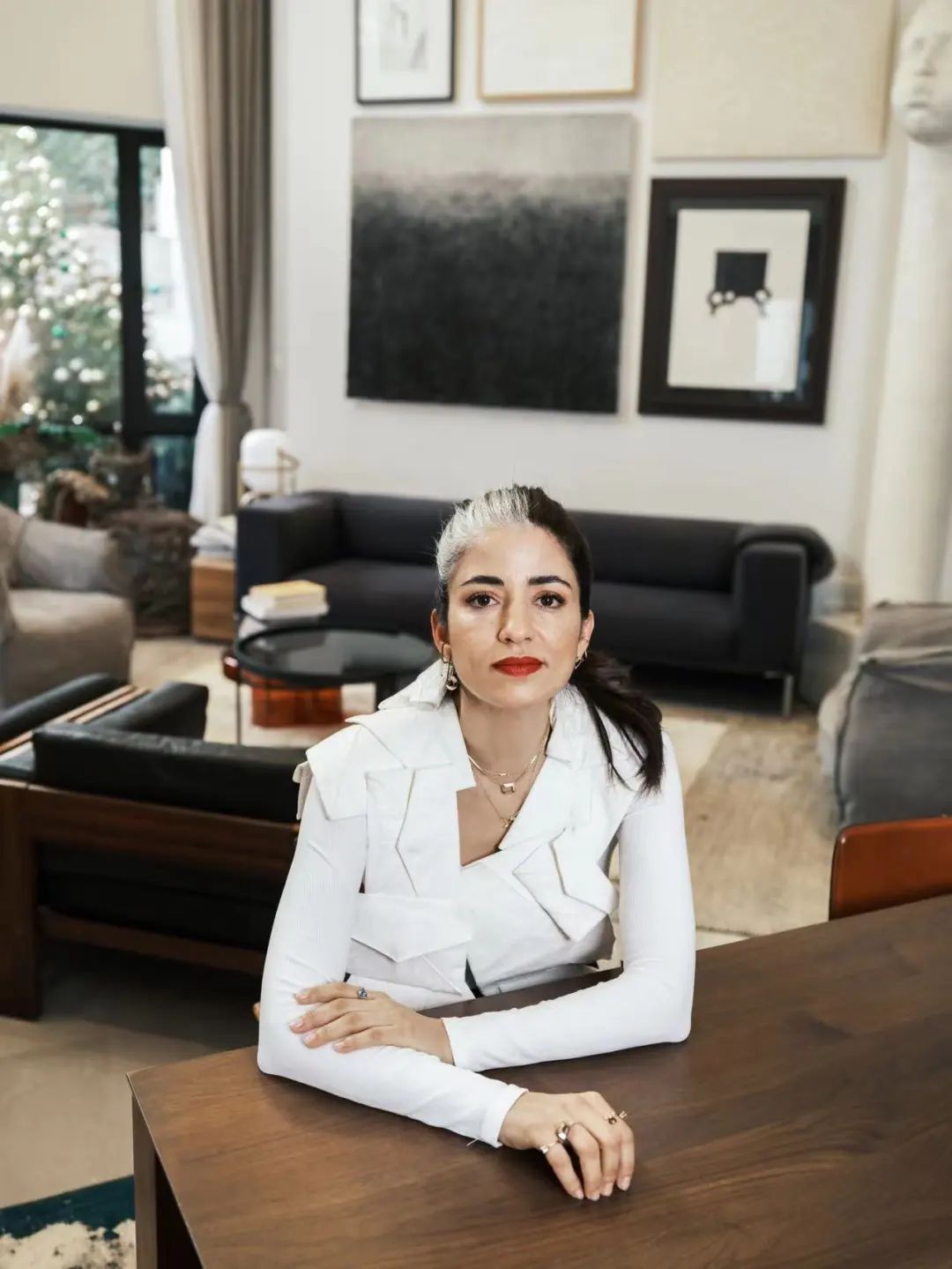 4位神秘藏家、3位神秘评委，各自组队解锁在ART021十岁生日的新玩法休闲区蓝鸢梦想 - Www.slyday.coM