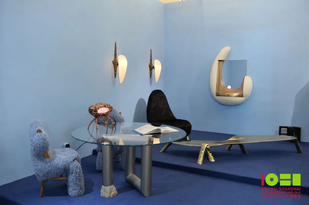 4位神秘藏家、3位神秘评委，各自组队解锁在ART021十岁生日的新玩法休闲区蓝鸢梦想 - Www.slyday.coM