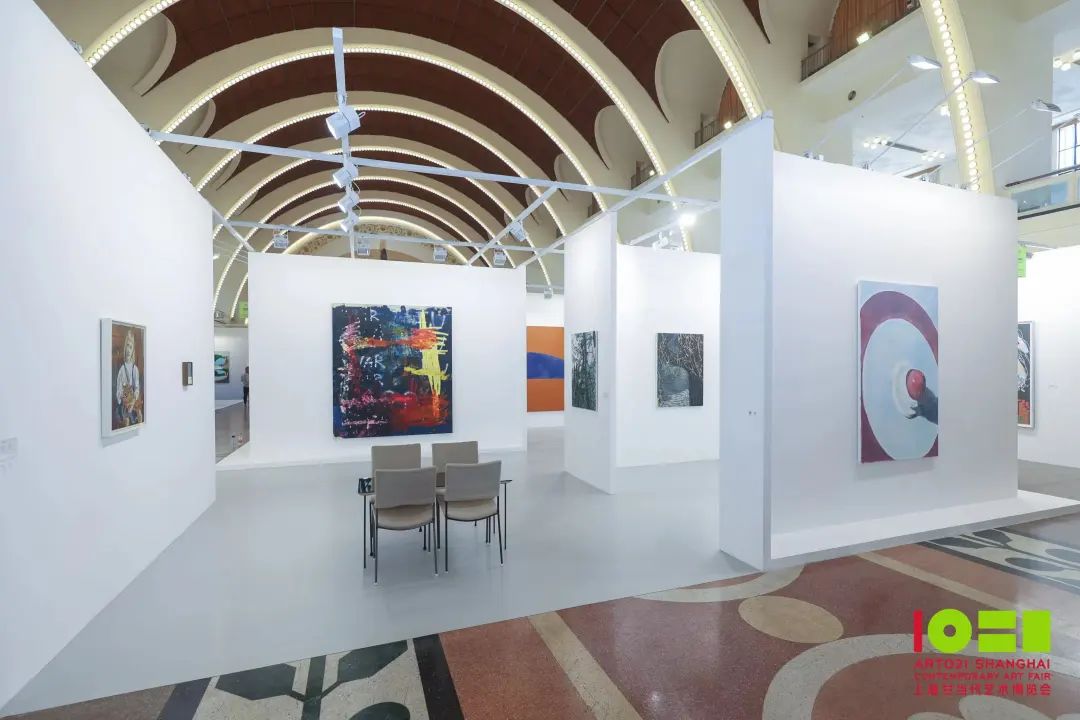 4位神秘藏家、3位神秘评委，各自组队解锁在ART021十岁生日的新玩法休闲区蓝鸢梦想 - Www.slyday.coM