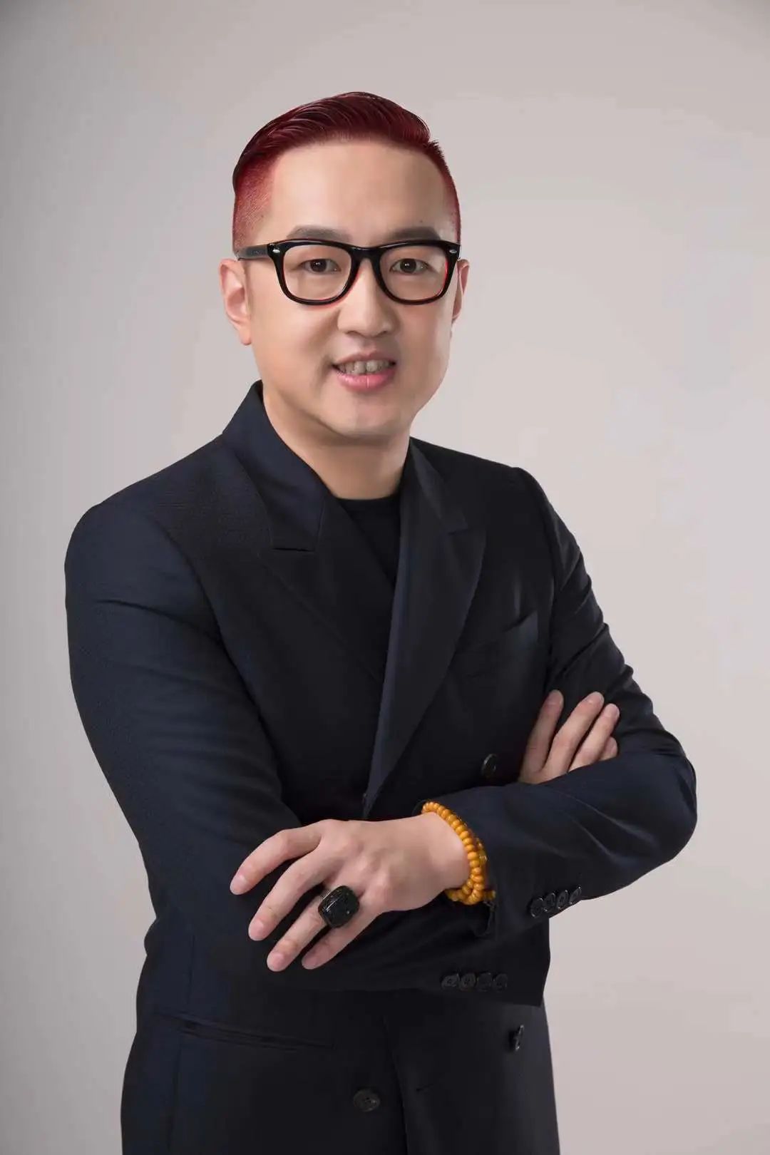 4位神秘藏家、3位神秘评委，各自组队解锁在ART021十岁生日的新玩法休闲区蓝鸢梦想 - Www.slyday.coM