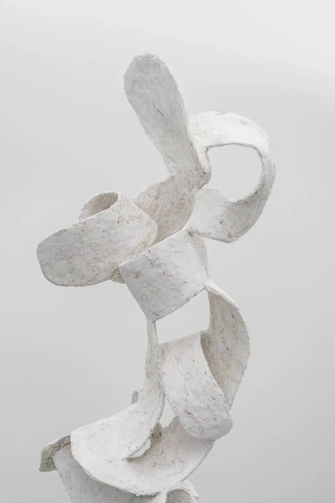 4位神秘藏家、3位神秘评委，各自组队解锁在ART021十岁生日的新玩法休闲区蓝鸢梦想 - Www.slyday.coM