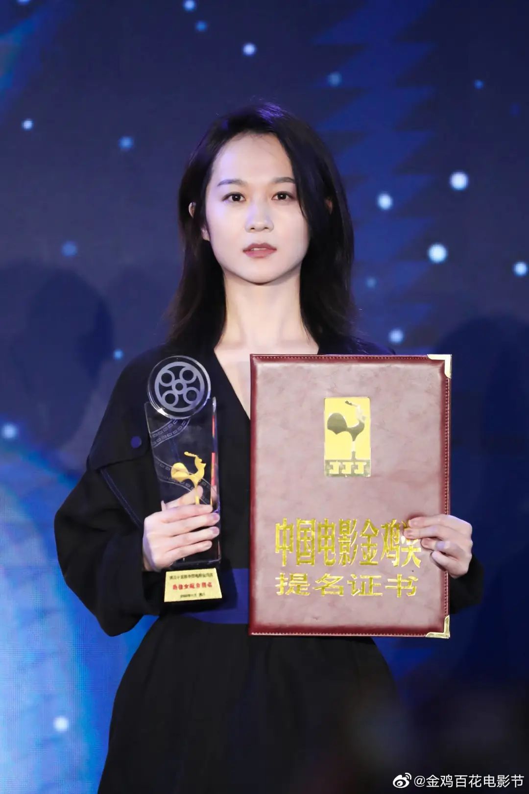 刚刚！金鸡奖提名者表彰！朱一龙、倪妮、朱亚文……群星亮相厦门！休闲区蓝鸢梦想 - Www.slyday.coM