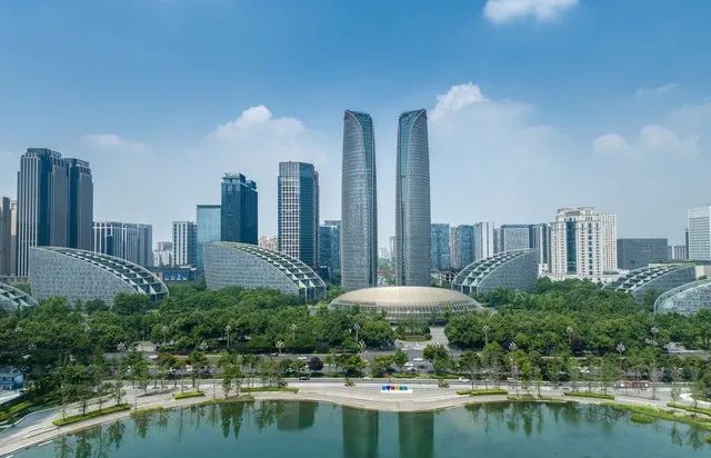 成都：完整准确全面落实二十条优化措施，持续提升疫情防控的科学性精准性休闲区蓝鸢梦想 - Www.slyday.coM