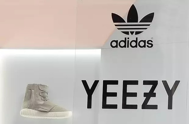 突发 阿迪达斯计划将恢复yeezy销售|yeezy|阿迪达斯_新浪新闻