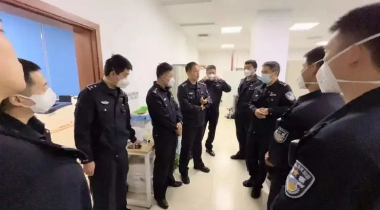 超速飙车还自曝视频！9人被刑拘休闲区蓝鸢梦想 - Www.slyday.coM