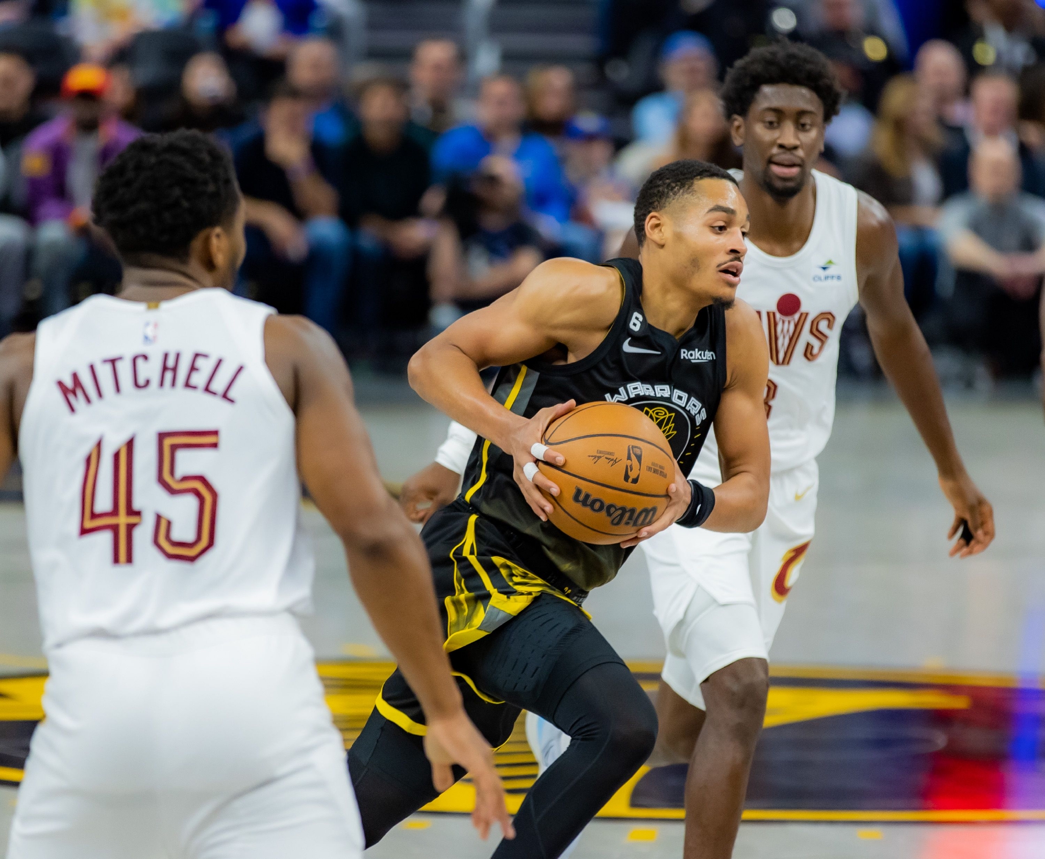 篮球——NBA常规赛：勇士胜骑士休闲区蓝鸢梦想 - Www.slyday.coM