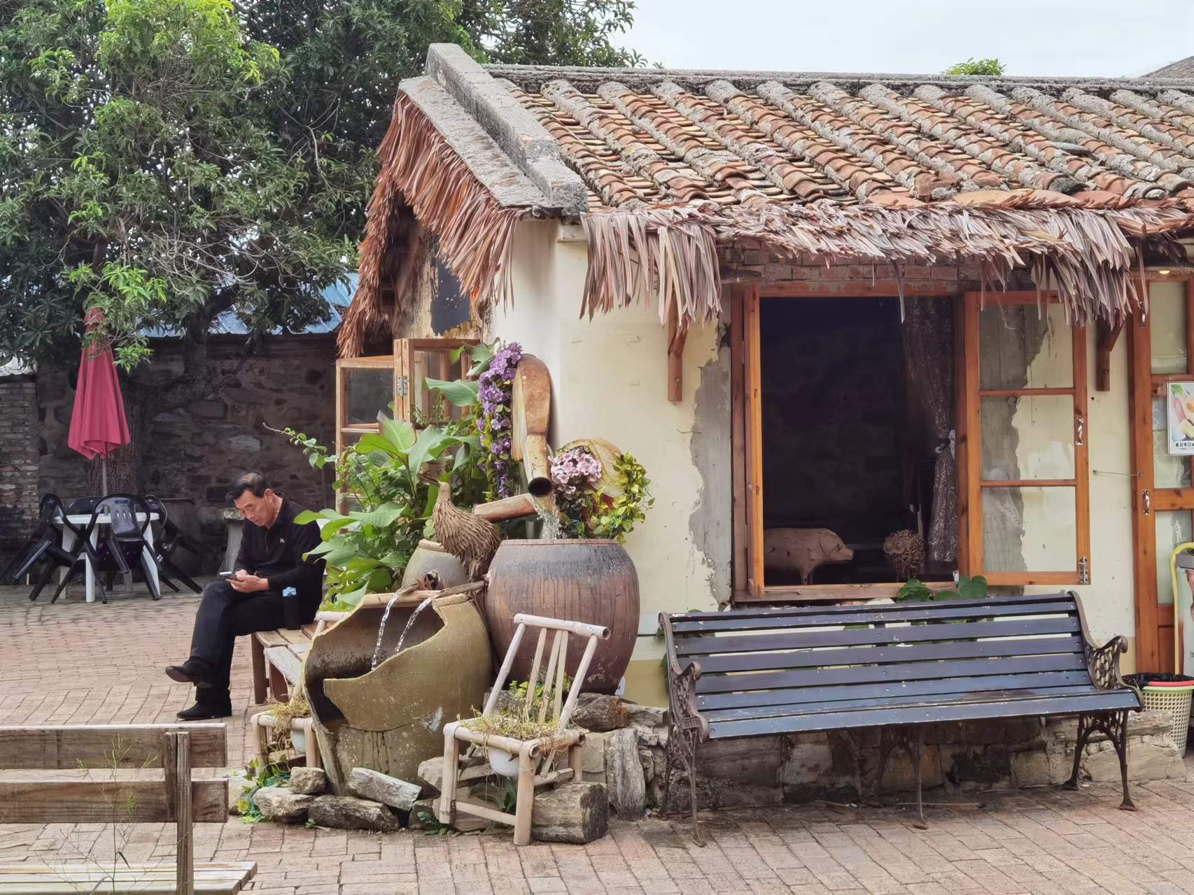 广西北海昔日小渔村描绘新画卷