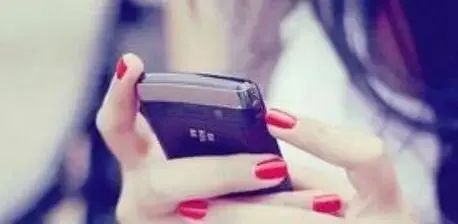 有没有一种可能，她只是喜欢你的钱？休闲区蓝鸢梦想 - Www.slyday.coM