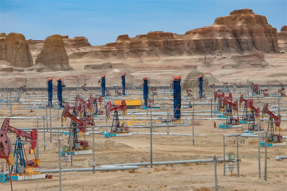 风城油田超稠油油藏生产现场. 徐楷超 摄