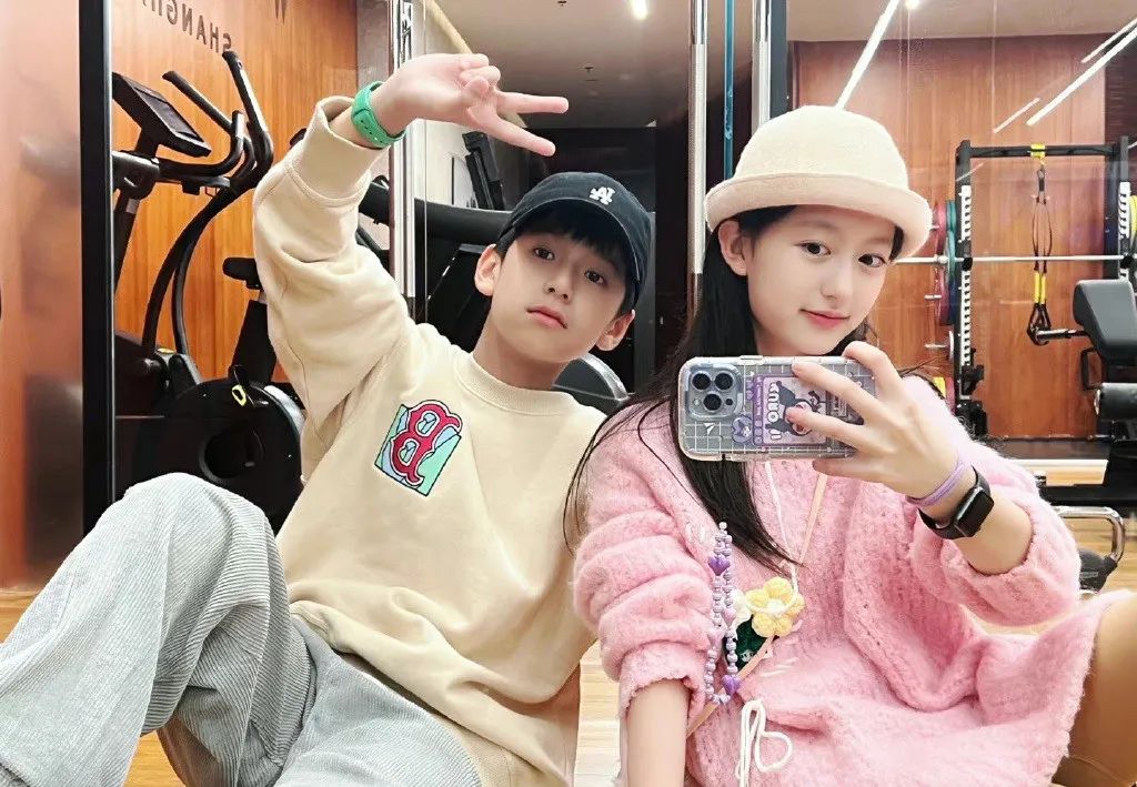 其实徐葳罗和林子烨只要不长歪并且坚持演戏,参考成功案例吴磊,5年后