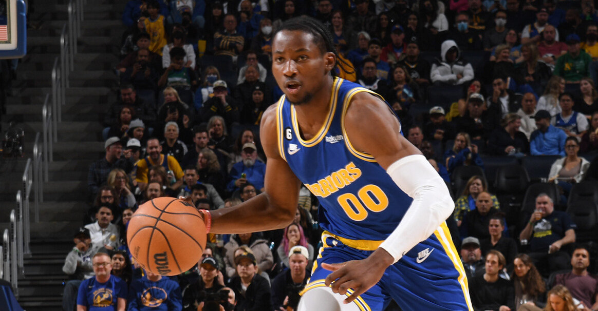 赛后,勇士球员乔纳森-库明加谈到了自己本赛季作为边缘轮换球员的不