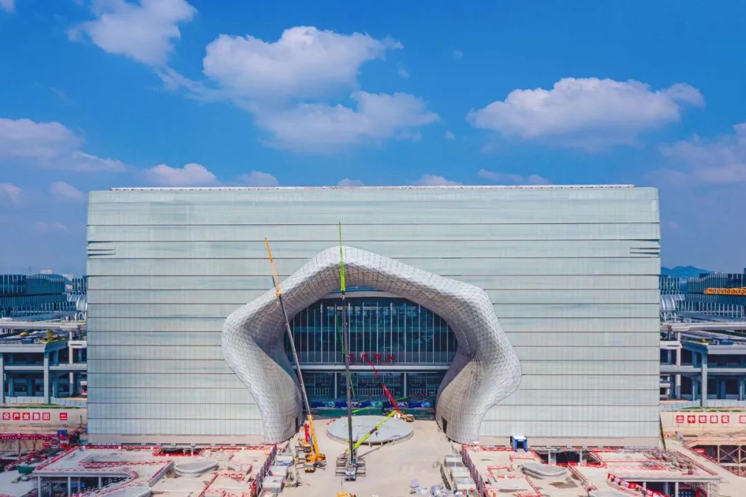 杭州西站"云门"亮了!新地标初露雄姿|杭州市_新浪财经_新浪网