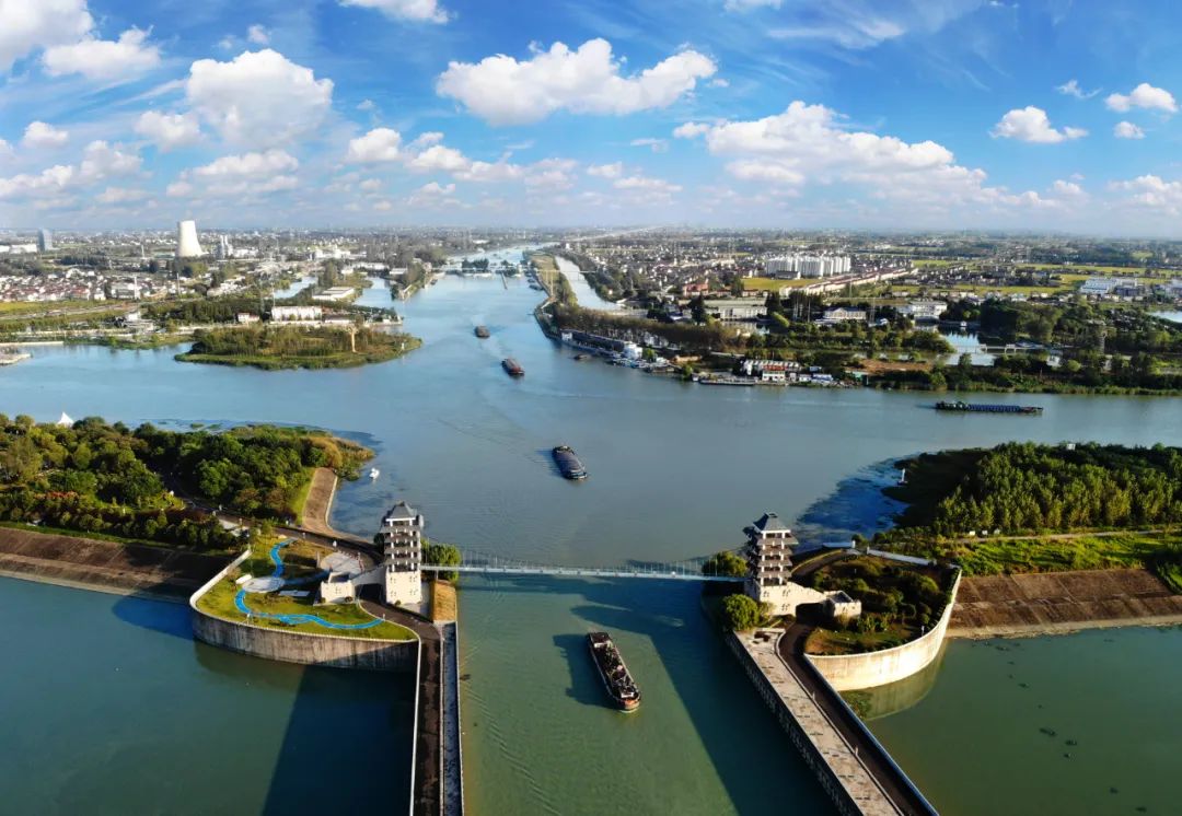 淮安水上立交 费荻 摄里运河之恋 陈光晰 摄美丽清纯洪泽湖  吕志滨