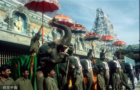 印度最“富”神庙坐拥300亿美元，英媒：与印油气公司资产处同一水平