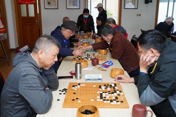 贵阳市老年人棋牌交流活动开赛
