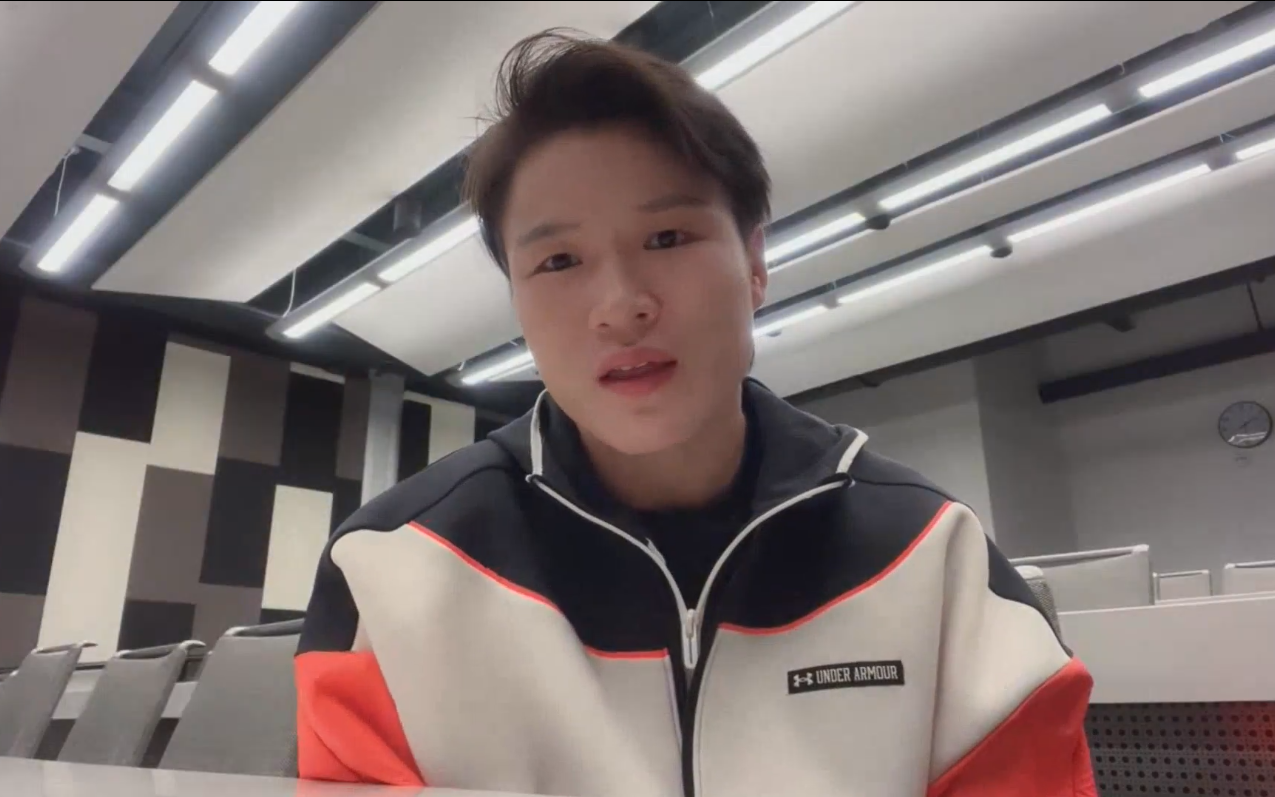 张伟丽想在国内打卫冕战，回来就要吃妈妈包的饺子_手机新浪网