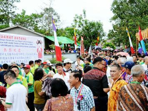 他武艺高强,反清复明失败后,远逃海外,建立一国家,还自认国王|武艺|吴元盛|反清复明_新浪新闻