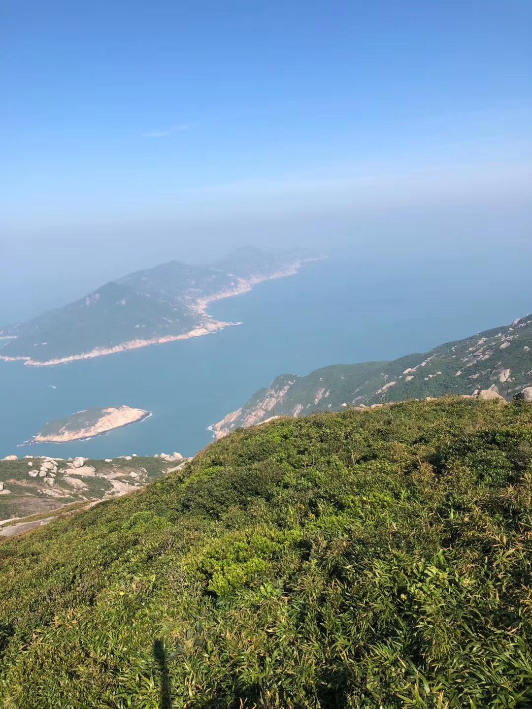 站在二洲岛高处看到的担杆岛.受访者供图