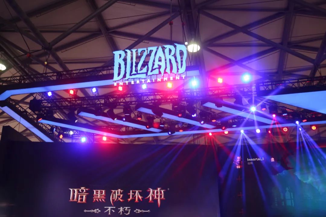 🔹（资料图）2019年8月5日上海，Chinajoy中国国际数码互动娱乐展，暴雪娱乐与网易游戏的联合展台。中新社发 陈玉宇 摄