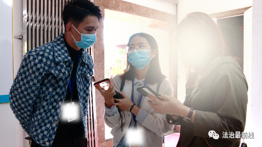 南宁女子投诉医美丰胸一个月后“效果没了” ！想退钱被拉黑，商家如此说道......