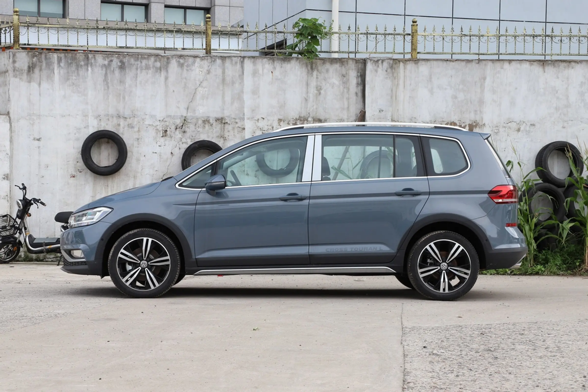 上汽大众途安l动态分享这款家用mpv确实有点东西