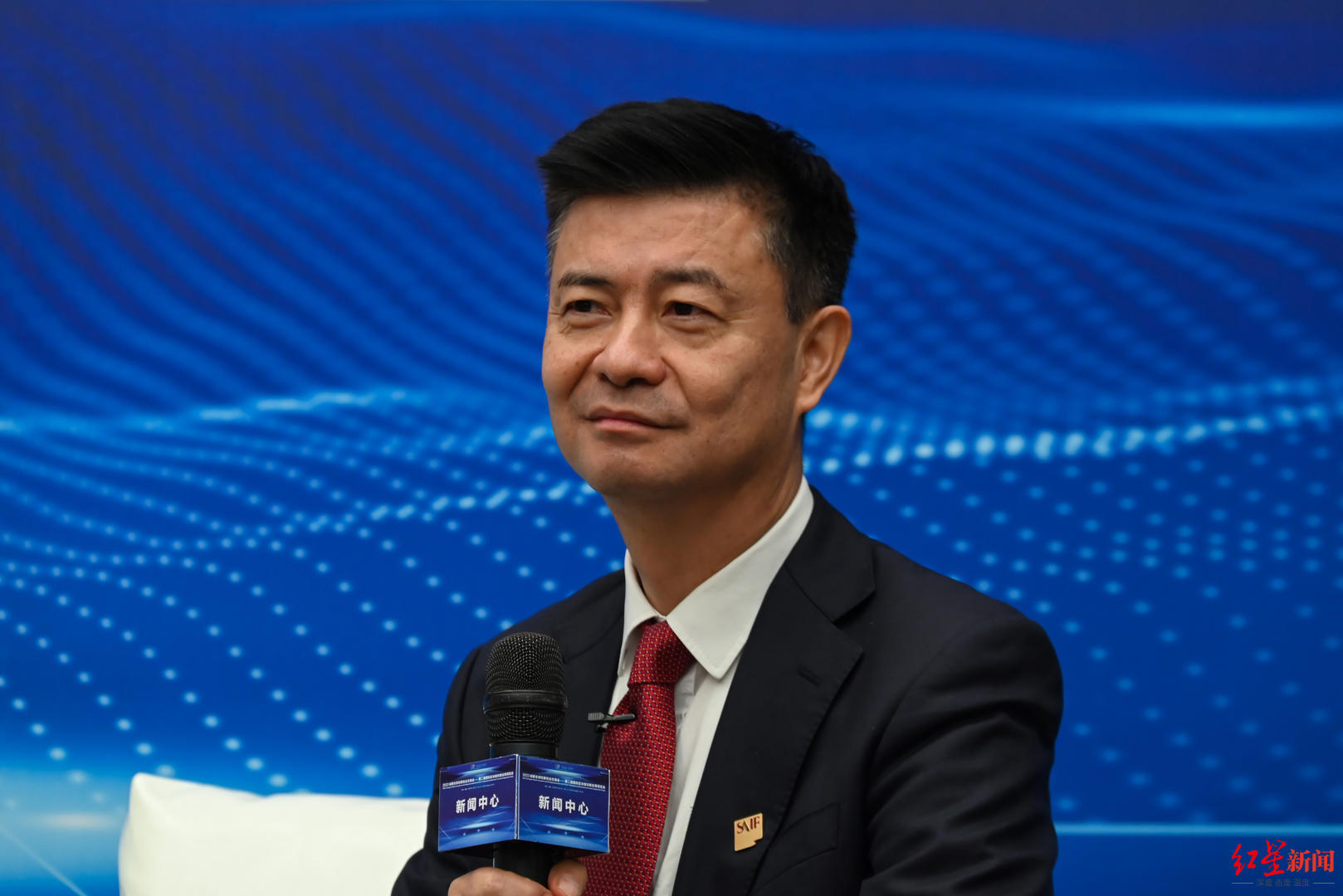 在上海交通大学上海高级金融学院教授,前美联储高级经济学家胡捷看来