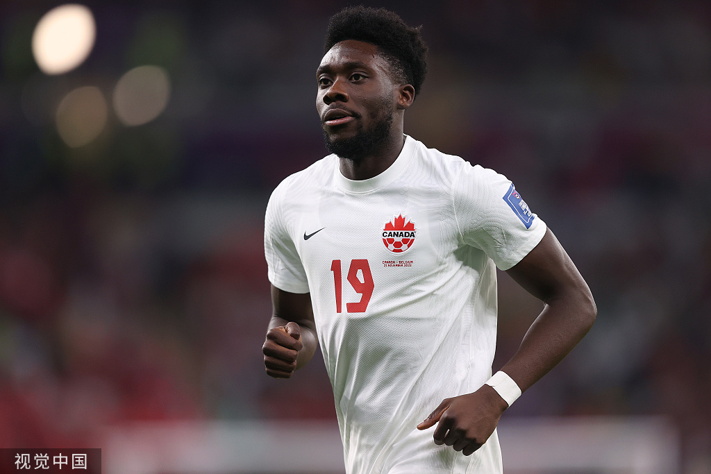 阿方索·戴维斯,走出非洲难民营,踏上梦想世界杯__财经头条