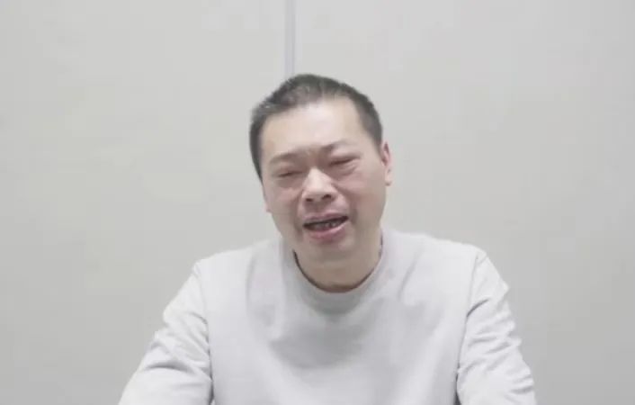 在接受了138次审查谈话后,罗光荣算清了自己的贪腐之账,但他失去的