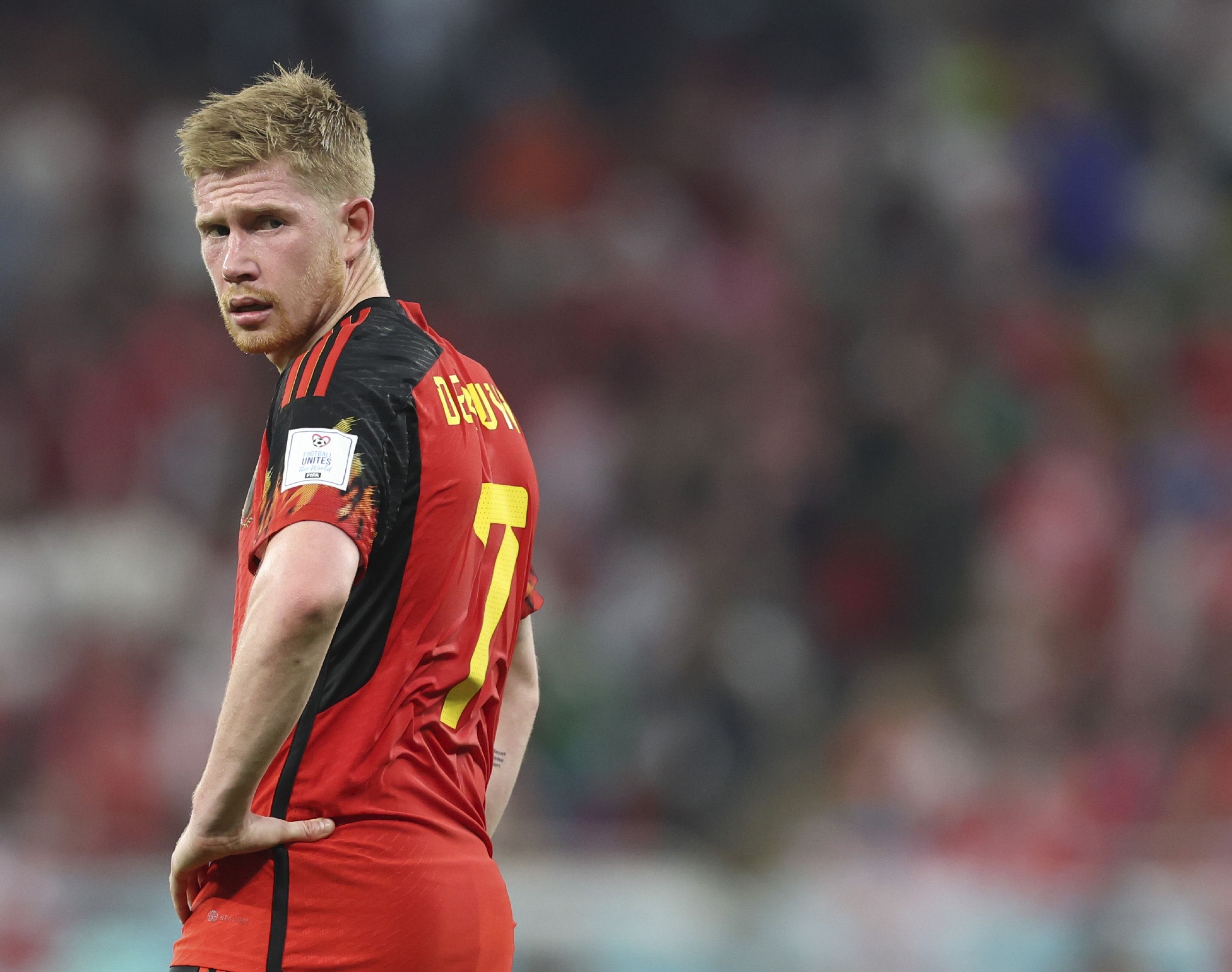 我不配当选比赛最佳球员|凯文·德布劳内|卡塔尔世界杯|比利时_新浪