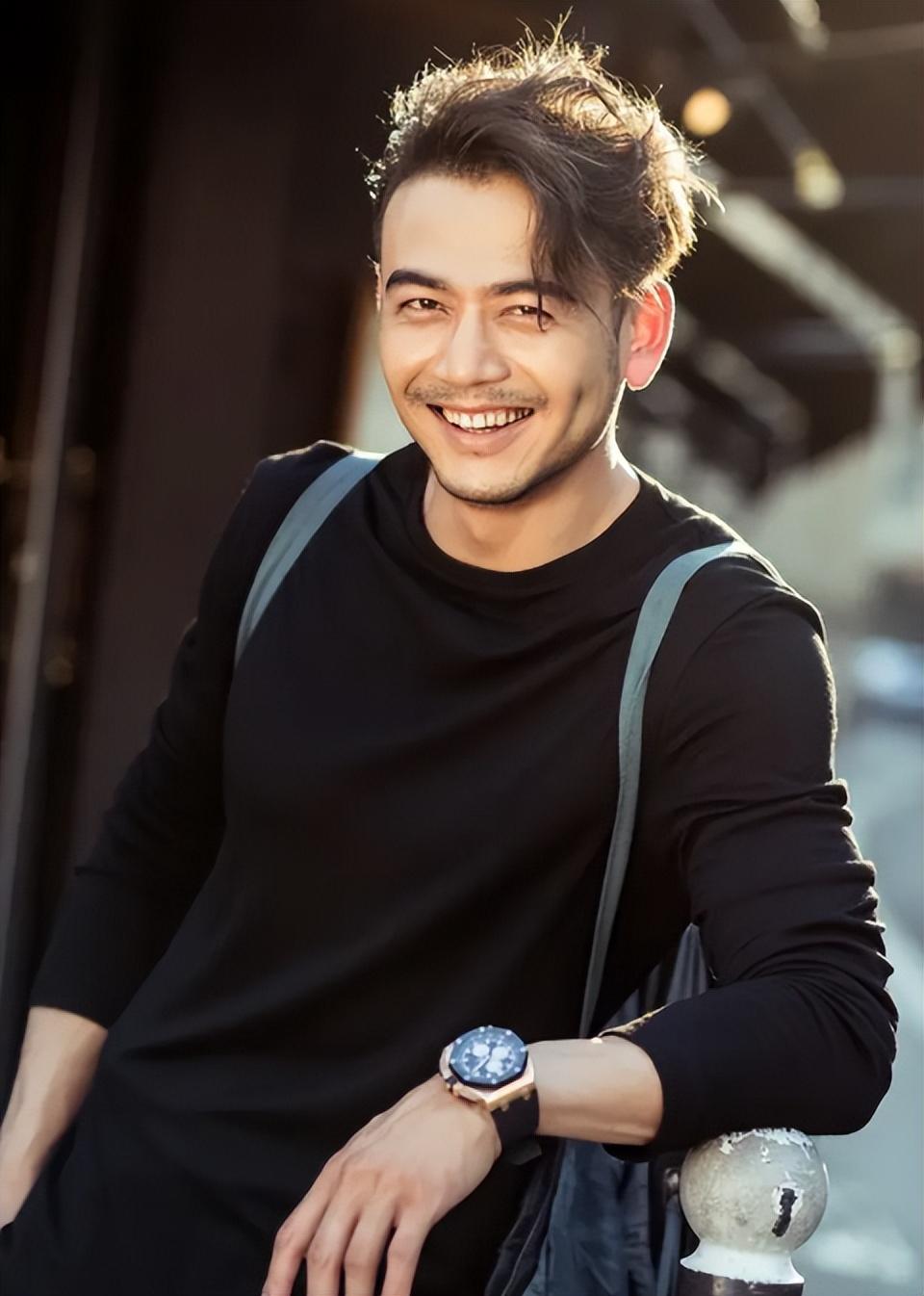 从“顶流男神”到“顶级渣男”,39岁的杨硕是如何自毁前程的?