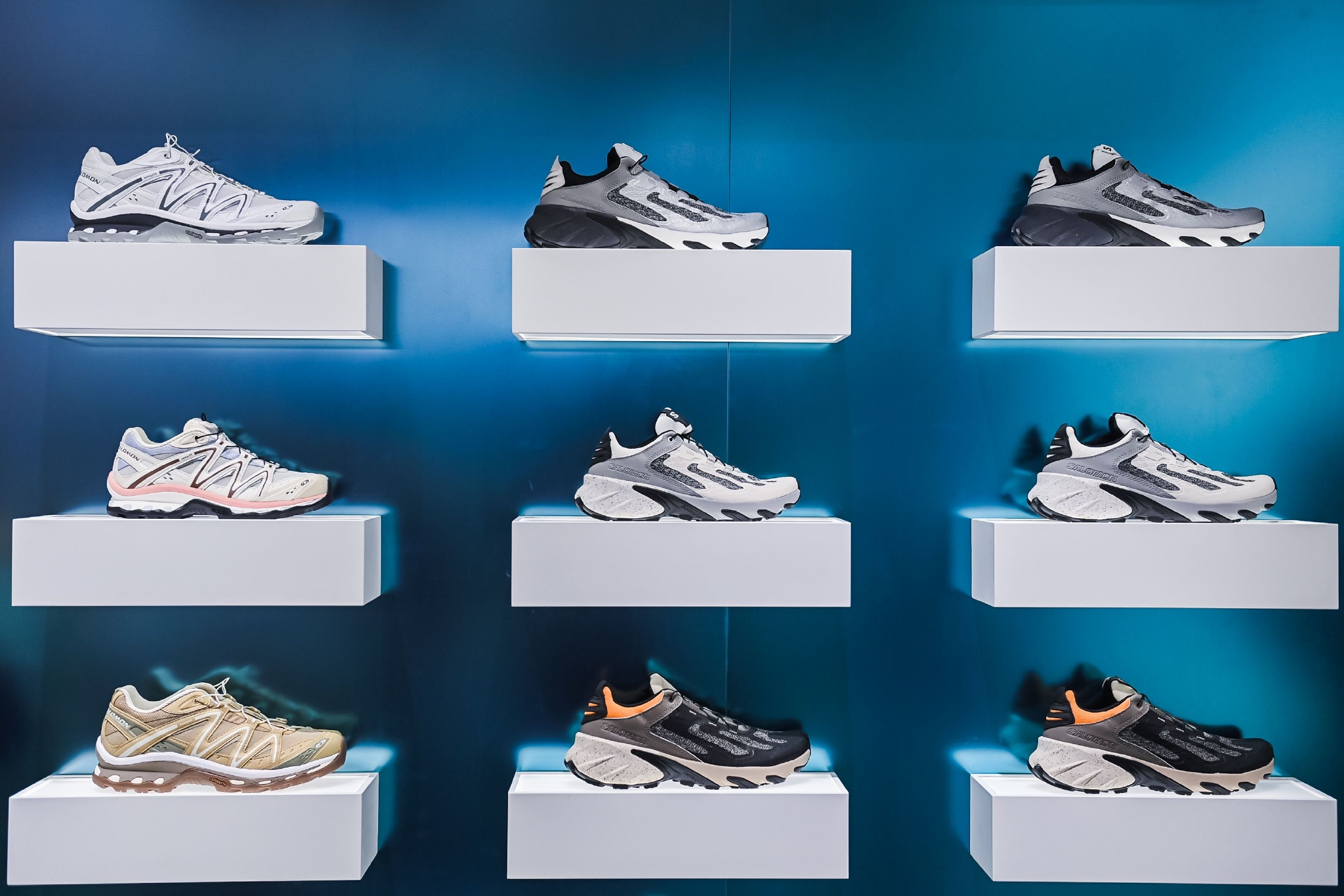 萨洛蒙Salomon中国区负责人：三年三位数增长，更重要的是与消费者共振｜36氪专访休闲区蓝鸢梦想 - Www.slyday.coM