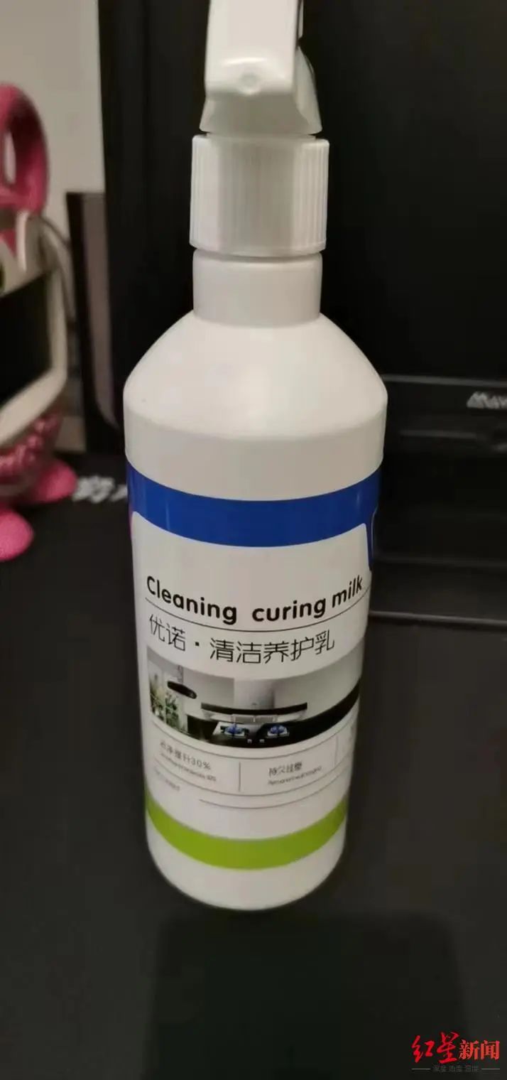 新鲜出炉（成都专业油烟机清洗）成都清洗油烟机多少钱一个月，(图1)