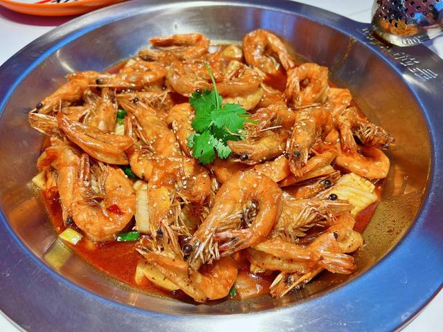 餐饮品牌再升级,虾锅玩出新吃法__财经头条
