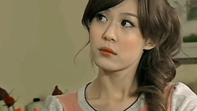 这就是笨蛋美人天花板吧! 真的好甜美啊,呜呜呜想念爱情公寓了