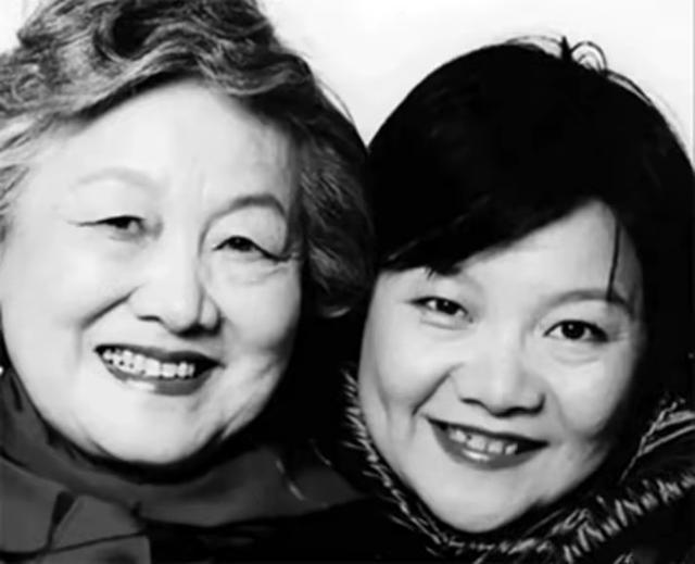 洪晃:结了四次婚后才发现,杨小平才是最适合我的那一个__财经头条