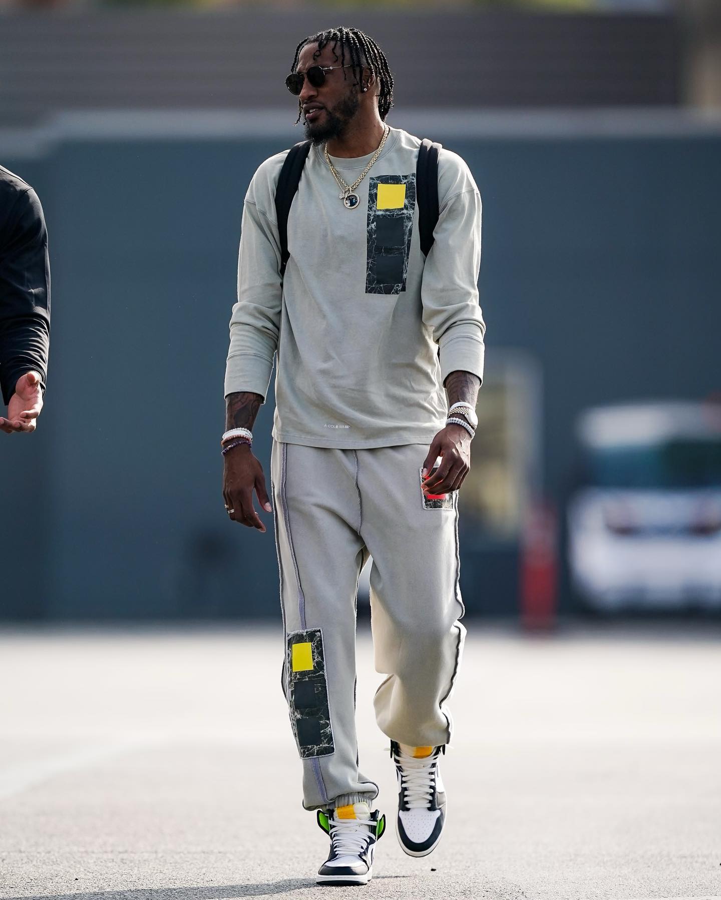 【nba球员穿搭】克莱修身便西大金表 沃尔全副武装大棉袄|克雷